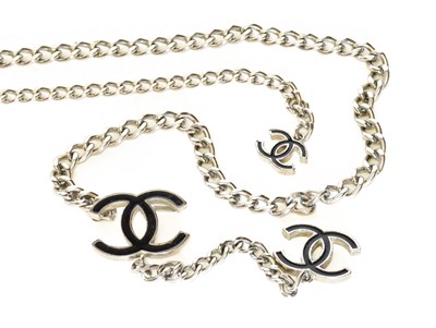 Lot 5018 - Chanel Chain Link Belt, the white curb link...