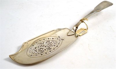 Lot 337 - A George IV silver fish slice, Solomon Royes, London 1821