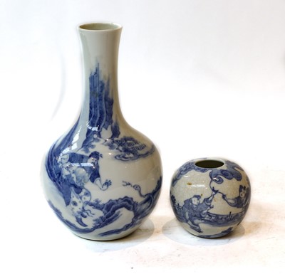 Lot 469 - A Chinese blue and white bottle vase painted...