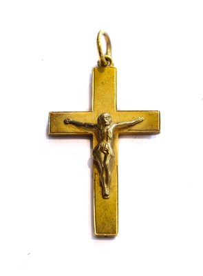 Lot 171 - A cross pendant, stamped '15CT', length 4.3cm
