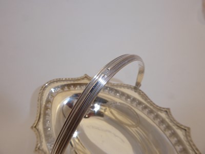 Lot 2011 - A George III Silver Sweetmeat-Basket