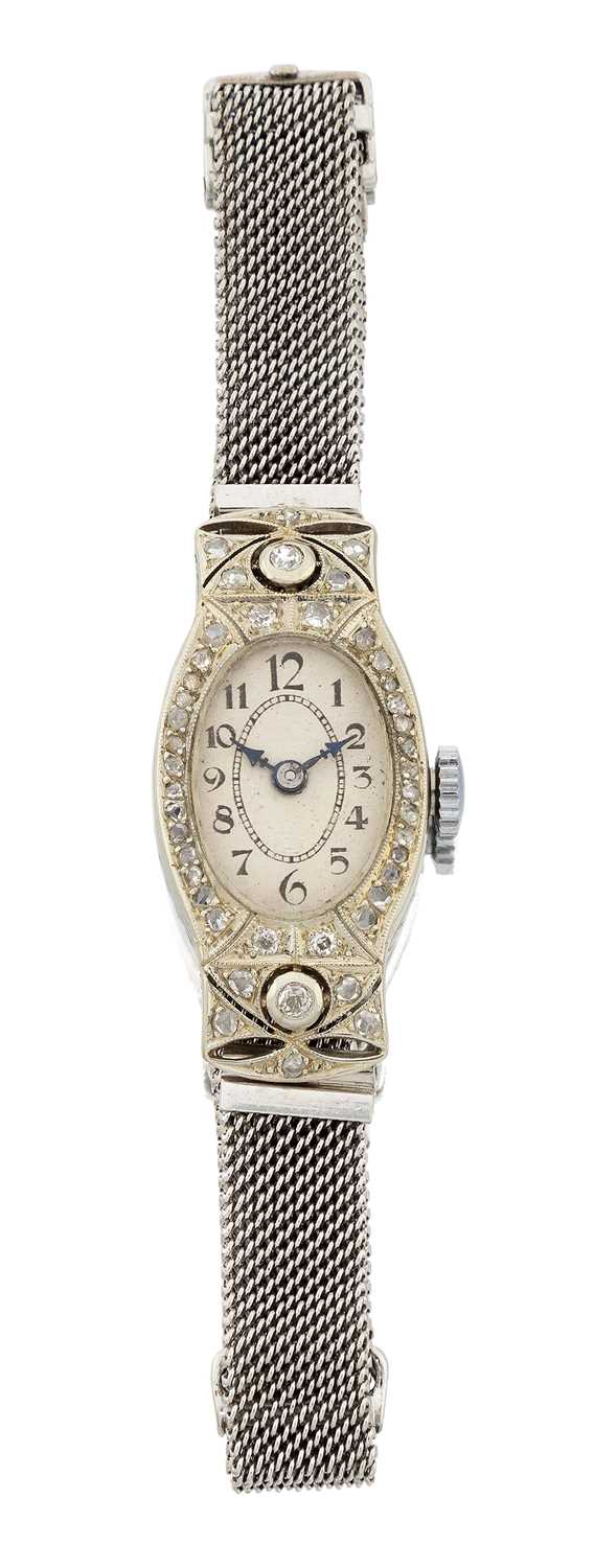 Lot 2076 - A Lady's Art Deco Diamond Set Wristwatch