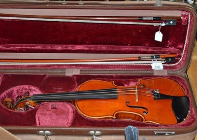 Lot 426 - A 20th century German violin, labelled 'Copy of Antonius Straduarius, Made in Germany', with a...