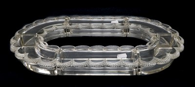 Lot 225 - A Lalique clear and frosted festons Chemin de...