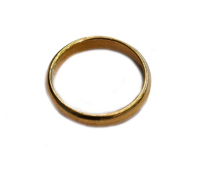 Lot 138 - A band ring, stamped '22CT', finger size W