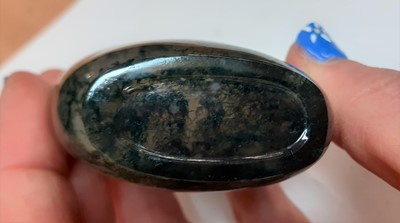 Lot 145 - A Chinese Moss Agate Snuff Bottle and Stopper,...