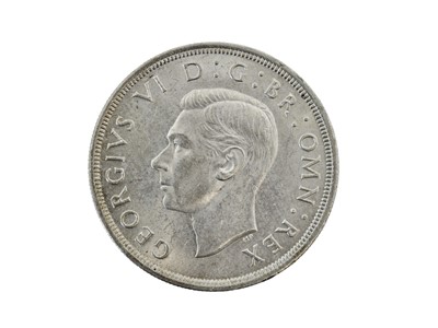 Lot 106 - 2 x George V Crowns, comprising: 'Wreath'...