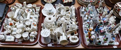 Lot 24 - A collection of assorted crested china...