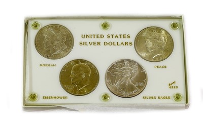 Lot 191 - 4 x USA Silver Dollars, comprising: 'Morgan'...