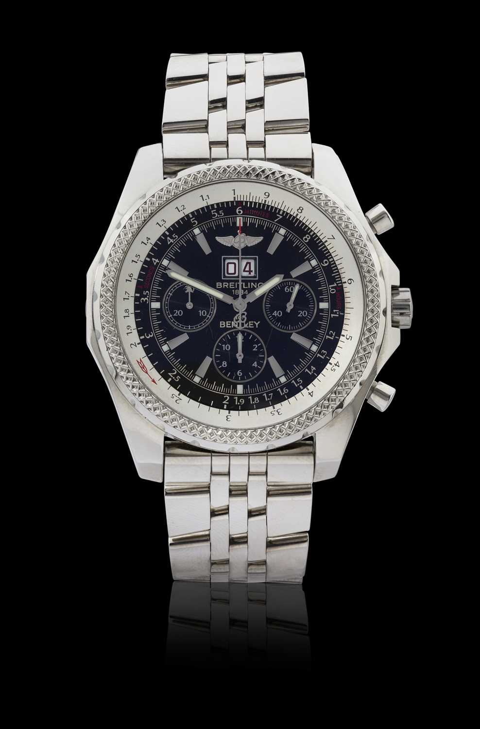 Lot 2179 - Breitling: A Stainless Steel Automatic Calendar Chronograph Wristwatch