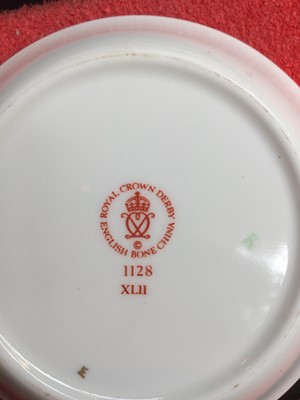 Lot 71 - A Royal Crown Derby Imari oval dish, pattern...