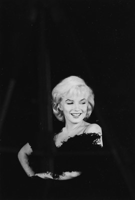 Lot 1047 - Eve Arnold (1913-2012) American "Marilyn...