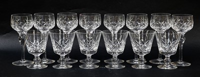 Lot 48 - A quantity of assorted glassware, including a...
