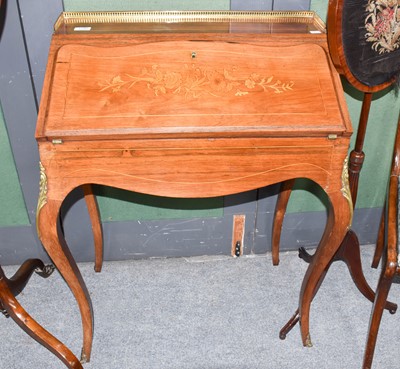 Lot 1139 - A French kingwood bureau