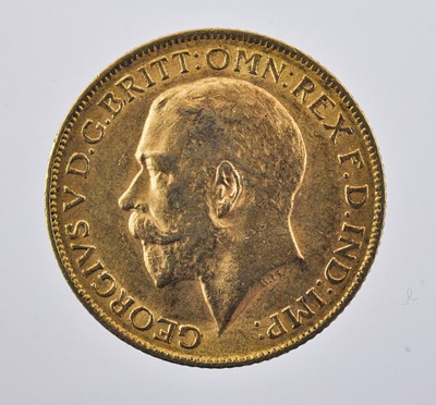 Lot 291 - 2 x George V, Sovereigns 1912, obv. bare head...