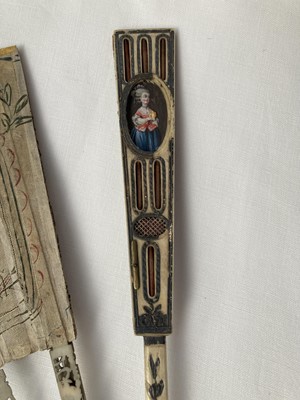 Lot 2142 - 18th Century Ivory Betrothal Fan, with pierced...
