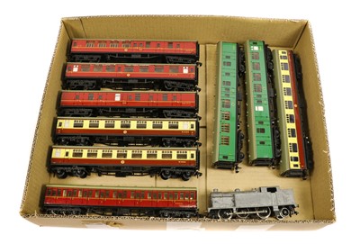 Lot 74 - Hornby Dublo 2/3 Rail Locomotive And Rolling Stock