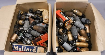 Lot 171 - A Large Assortment Of Wireless Valves