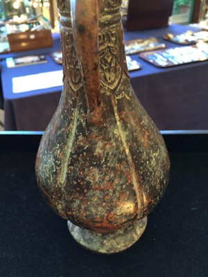 Lot 148 - A Chinese bronze vase, in Archaic style, of...