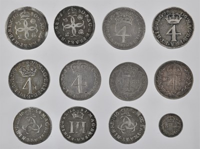 Lot 75 - 12 x Maundy Coins, to include: 2 x Charles II...