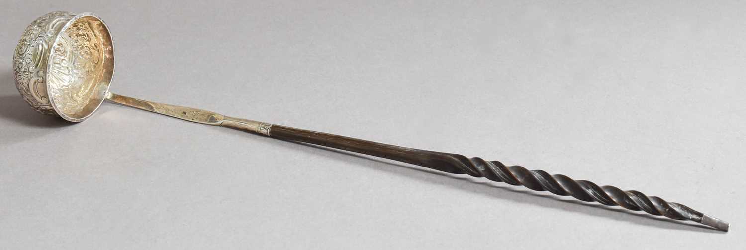 Lot 24 - A George III Silver Toddy Ladle, Marked with...