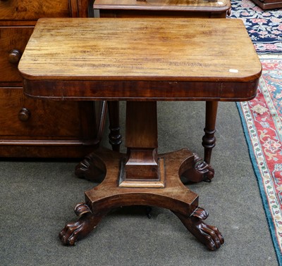 Lot 1285 - A Regency mahogany pedestal table on a...