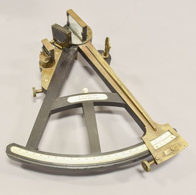 Lot 228 - Octant