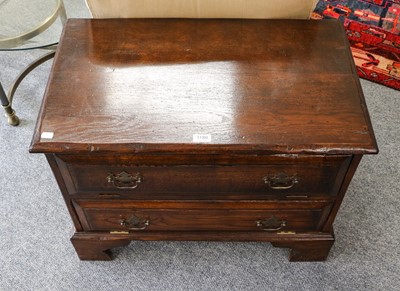 Lot 1186 - A Titchmarsh and Goodwin style single drawer...
