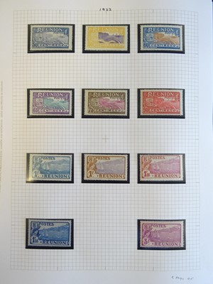 Lot 106 - French Colonies: Reunion