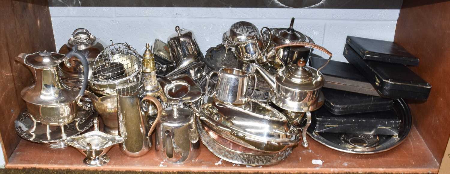 Lot 292 - A large assorted collection of silver plated...