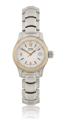 Lot 2351 - Oris: A Lady's Stainless Steel Automatic Calendar Centre Seconds Wristwatch