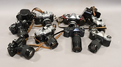 Lot 347 - Various Cameras