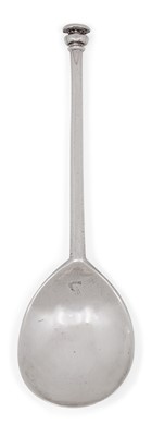 Lot 2204 - An Elizabeth I Silver Seal-Top Spoon