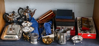 Lot 239 - A quantity of silver plated items