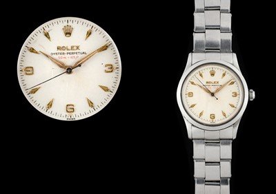 Lot 2197 - A Stainless Steel Automatic Centre Seconds...