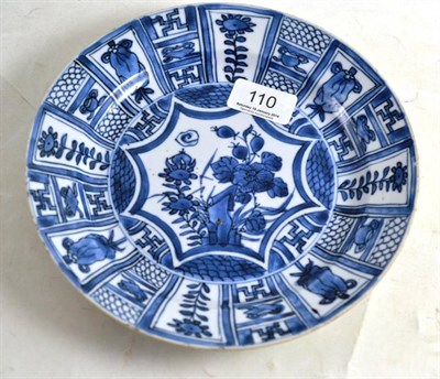 Lot 110 - Chinese plate, Kangxi in Kraak style