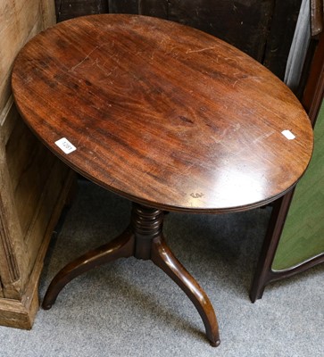 Lot 1281 - A 19th Century mahogany tilt top table, an...