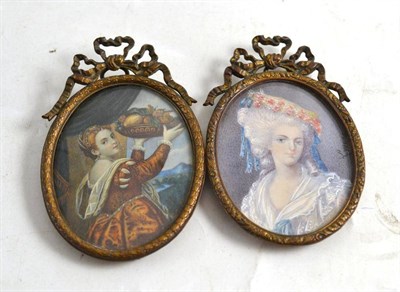 Lot 112 - Framed pair of oval miniatures