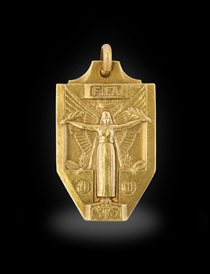 Lot 1 - Alan Ball's 1966 World Cup Winners Medal