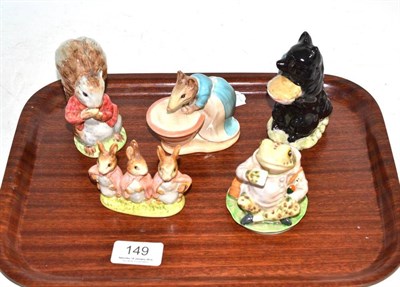 Lot 149 - A Beswick Beatrix Potter figure Duchess with Pie and four others, all BP2: Flopsy, Mopsy and...