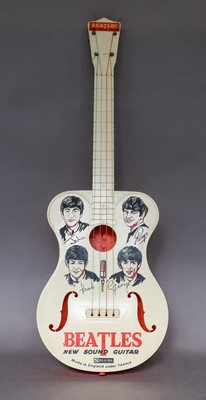 Lot 26 - Selco Beatles New Sound Guitar