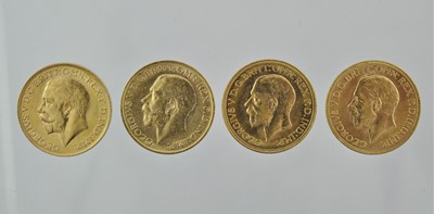 Lot 297 - 4 x George V, Sovereigns 1923P, 1924P, 1930P...
