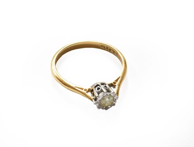 Lot 258 - An 18 carat gold diamond solitaire ring,...