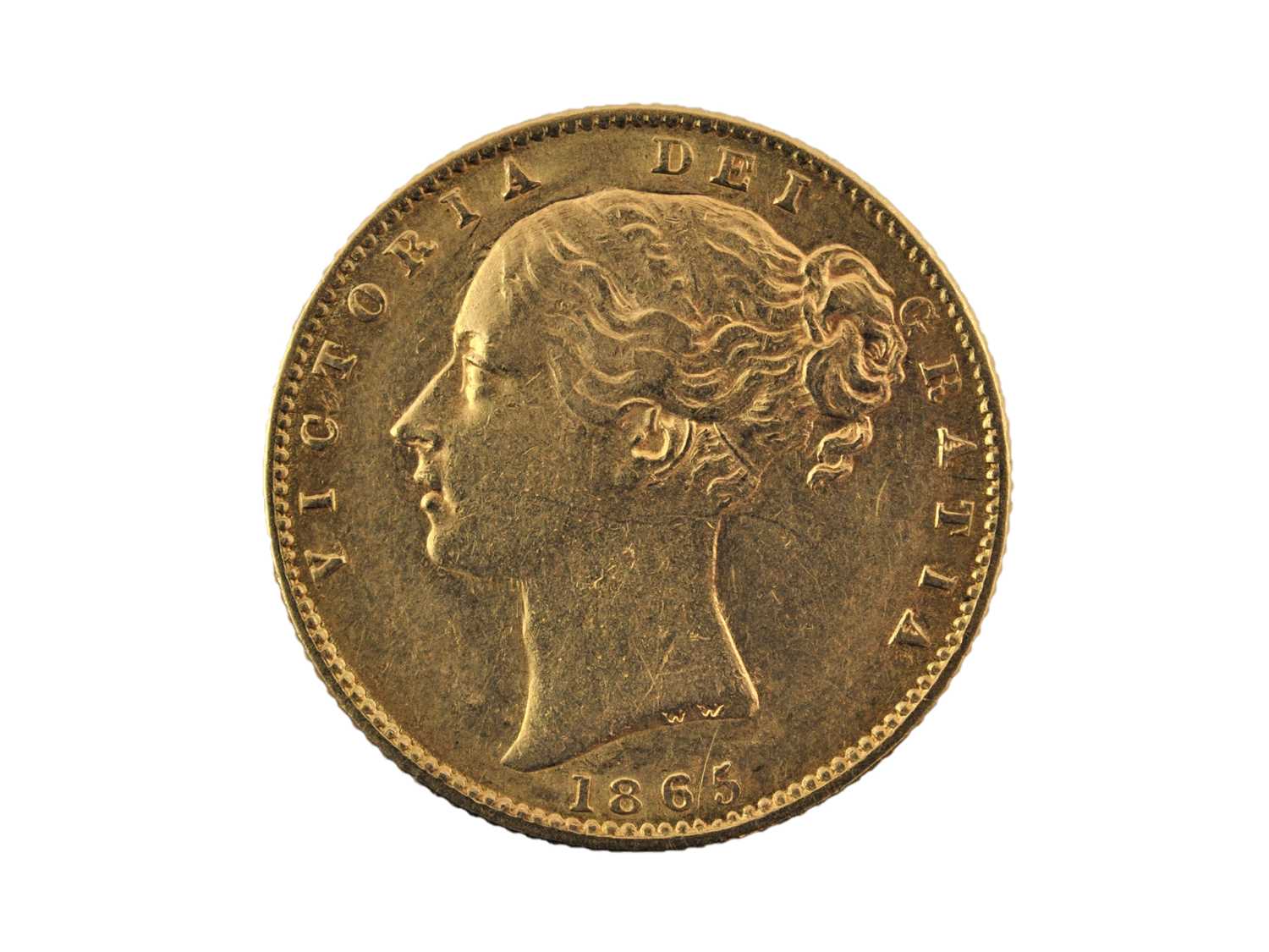 Lot 250 - Victoria, Sovereign 1865, obv. young head left,...