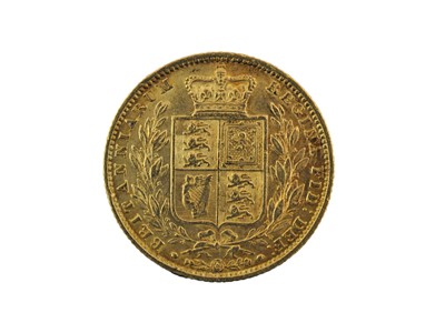 Lot 242 - Victoria, Sovereign 1852, obv. young head left,...