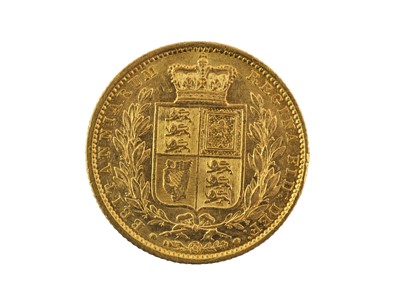 Lot 238 - Victoria, Sovereign 1848, obv. second young...