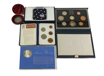 Lot 451 - Mixed Commemorative Coinage and Proof Sets, to...