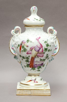 Lot 157 - A Sampson Paris vase and cover