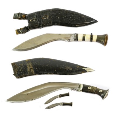 Lot 2363 - An Early 20th Century Large Kukri, the 34.5cm...