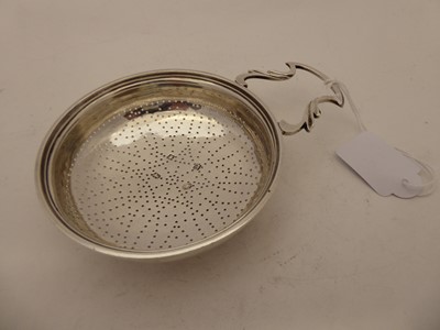 Lot 2192 - A George III Silver Lemon-Strainer